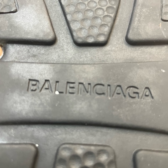 Balenciaga sock shoes Size 41. Used in excellent condition. - Picture 12 of 12